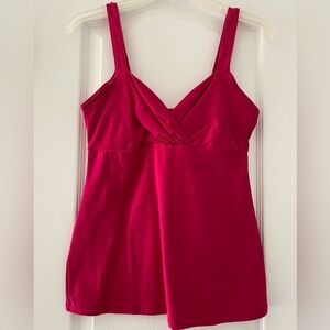Victoria's Secret Tank Top w. Built in Bra Size SP in Hot Pink